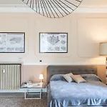 Eleganza Sabauda 120 Sqm Luxury Historical Flat