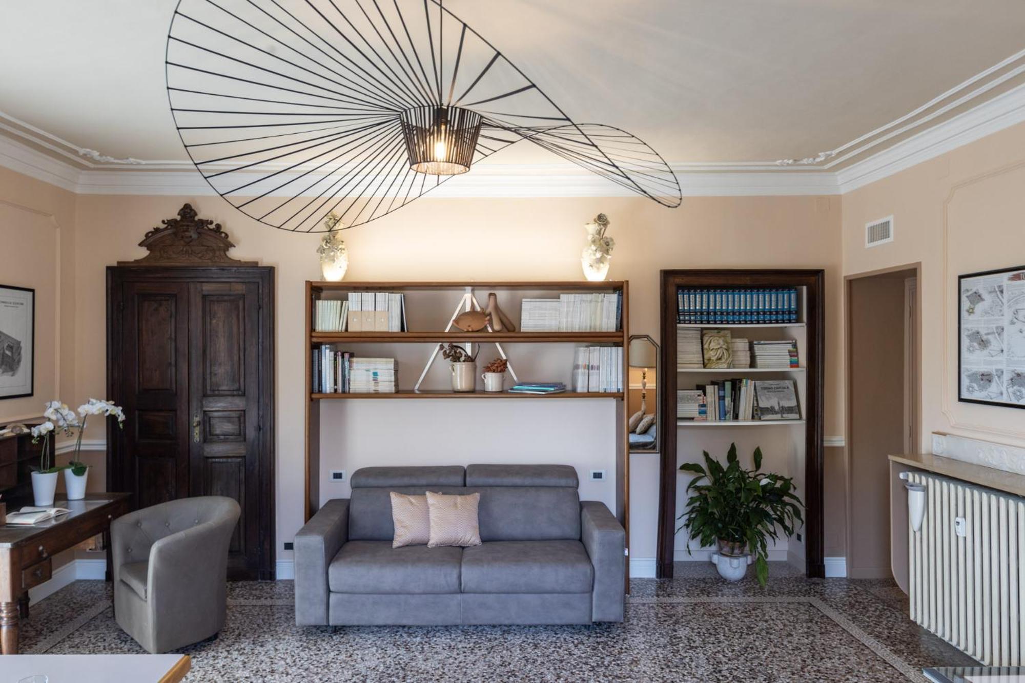 Eleganza Sabauda 120 Sqm Luxury Historical Flat *